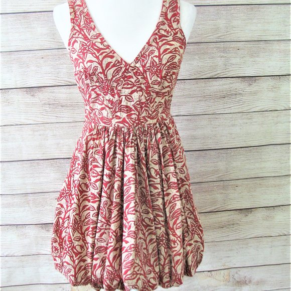 Tracy Reese Dresses & Skirts - Tracy Reese Red & Cream Floral Dress